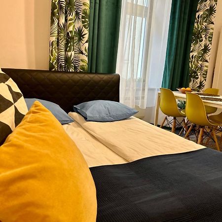Vintage Senacka Apartaments Krasków Eksteriør bilde