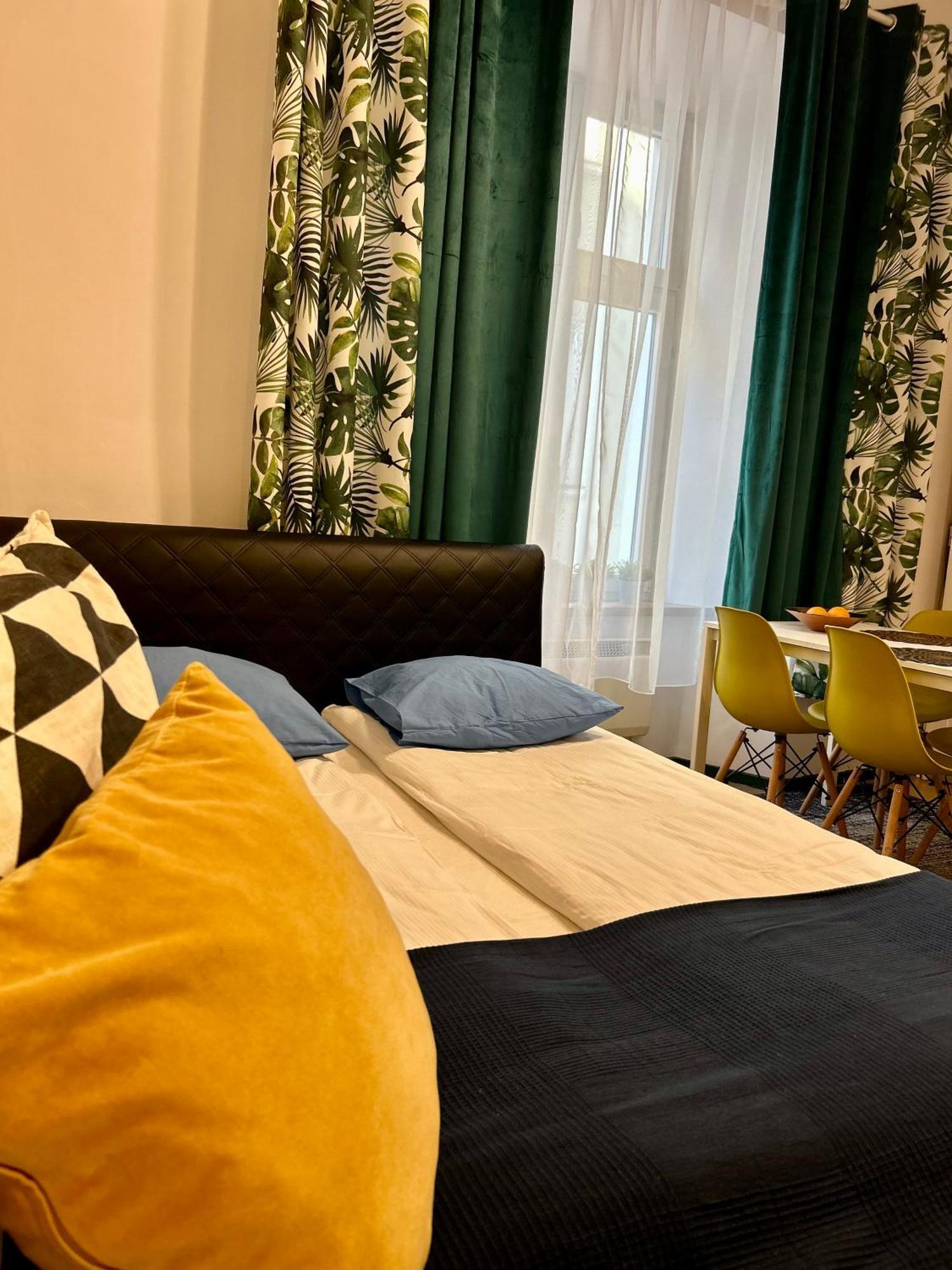 Vintage Senacka Apartaments Krasków Eksteriør bilde