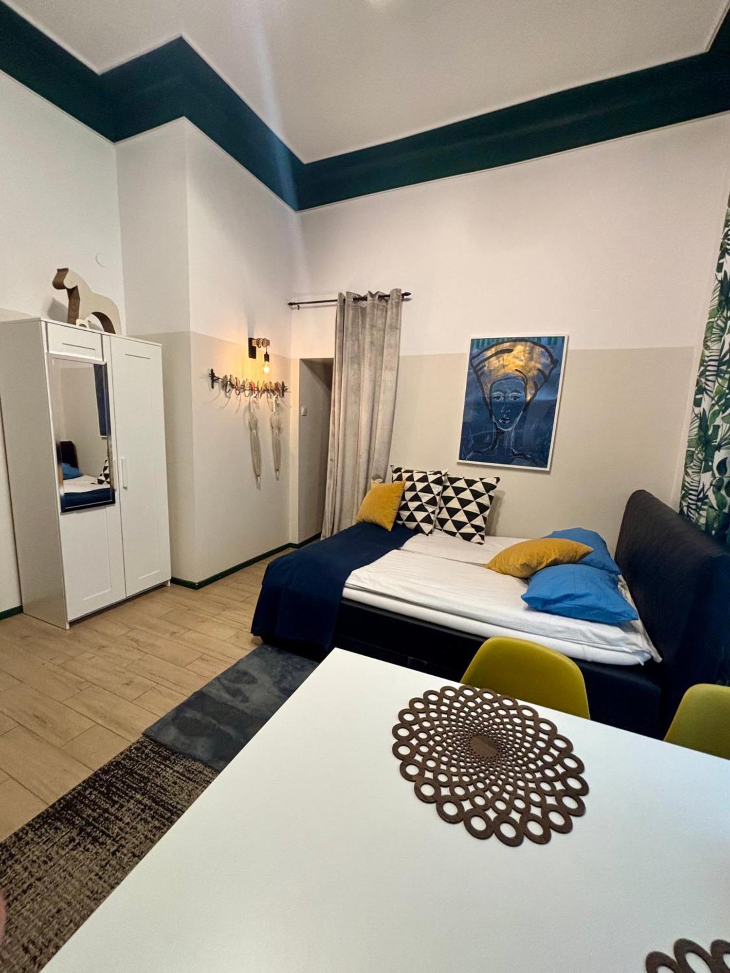 Vintage Senacka Apartaments Krasków Eksteriør bilde